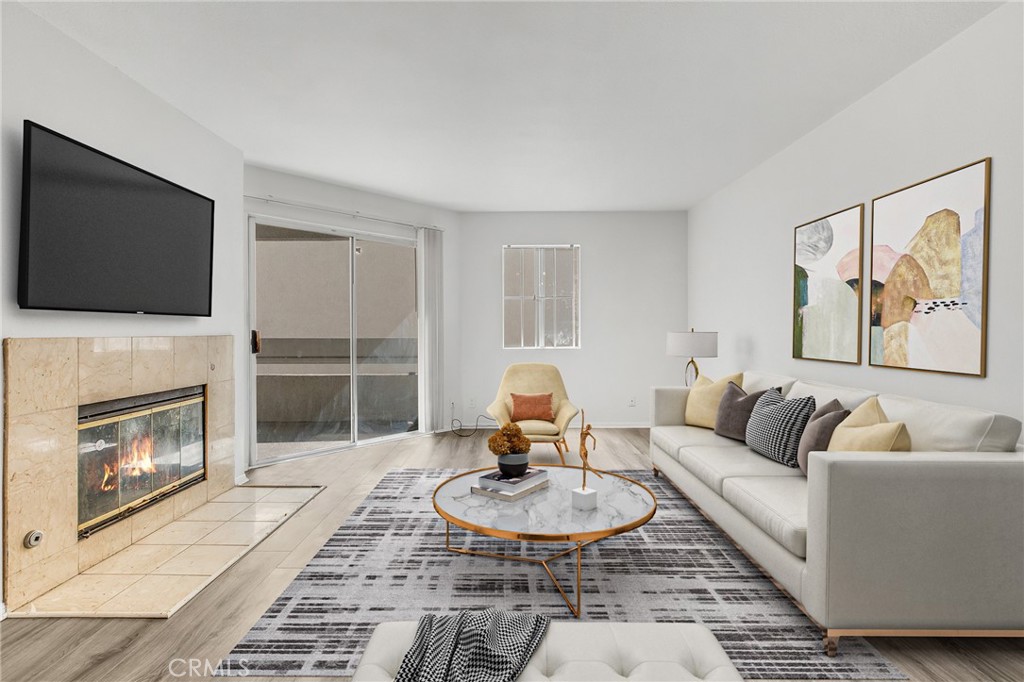 3605 E Anaheim Street 321