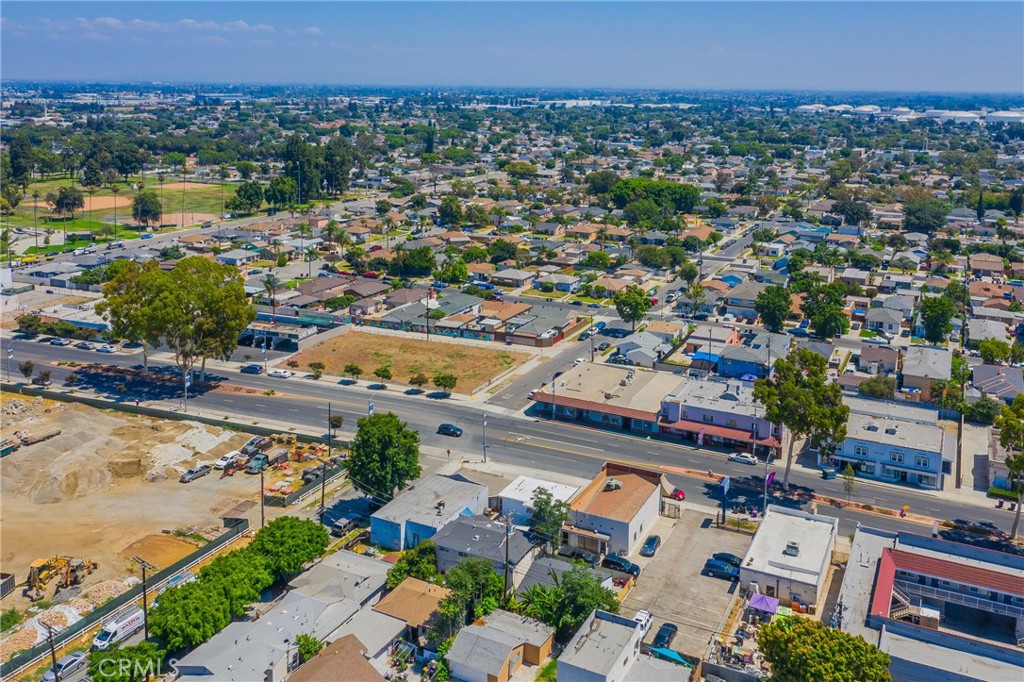 6089 Atlantic Avenue