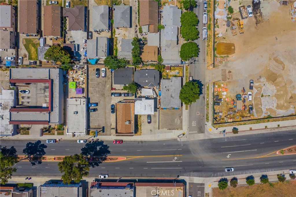 6089 Atlantic Avenue