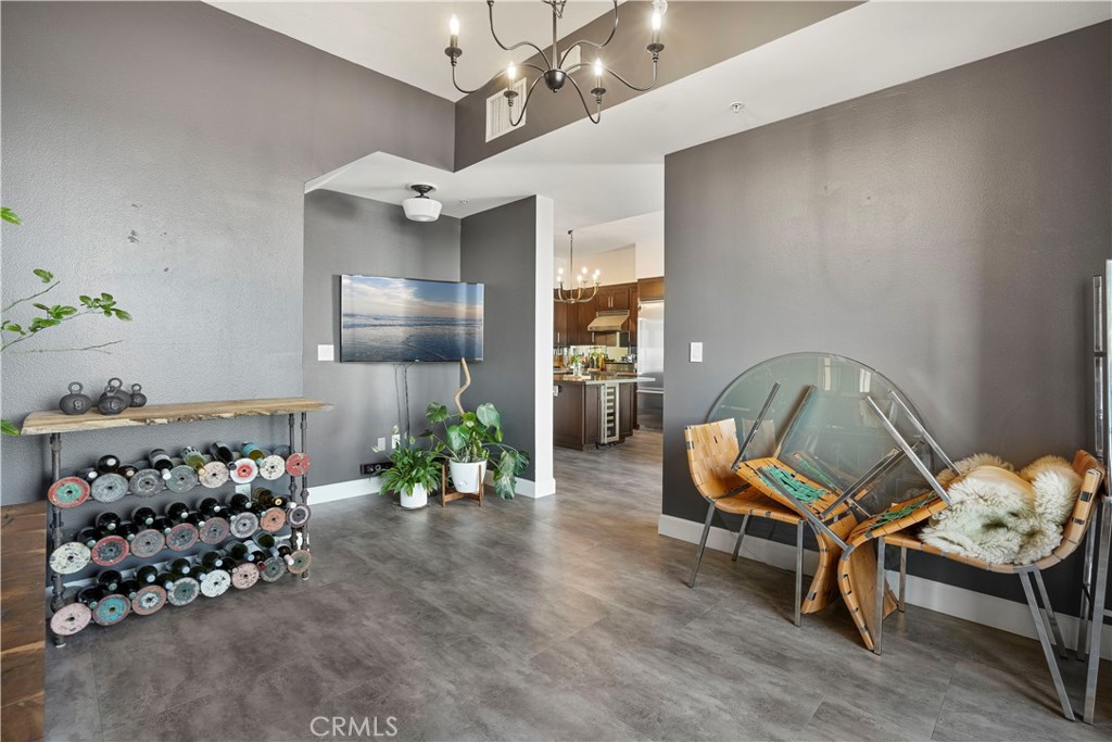 388 E Ocean Boulevard P8