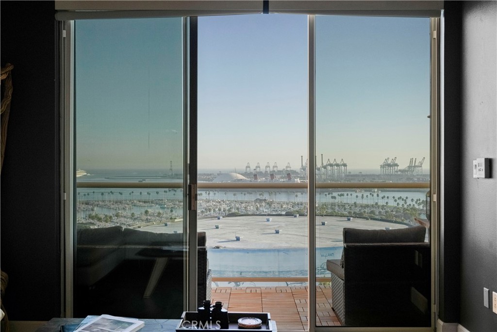 388 E Ocean Boulevard P8