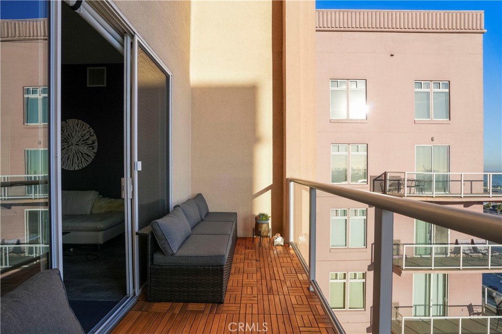 388 E Ocean Boulevard P8