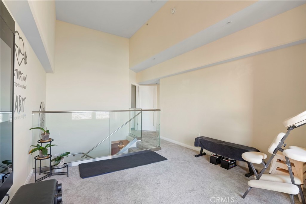 388 E Ocean Boulevard P8