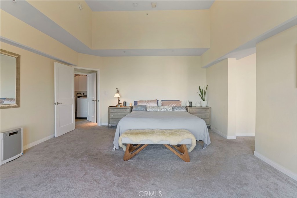 388 E Ocean Boulevard P8