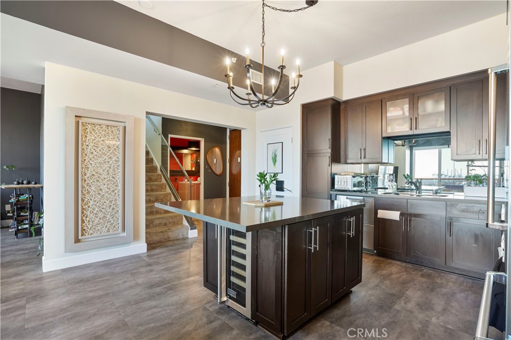 388 E Ocean Boulevard P8