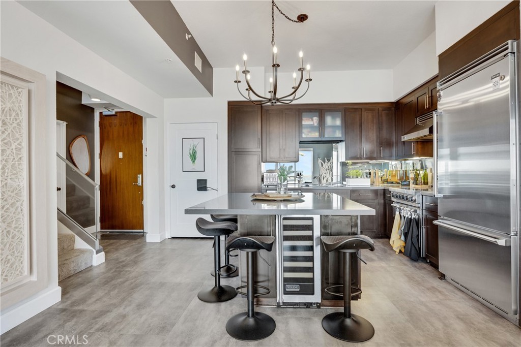 388 E Ocean Boulevard P8