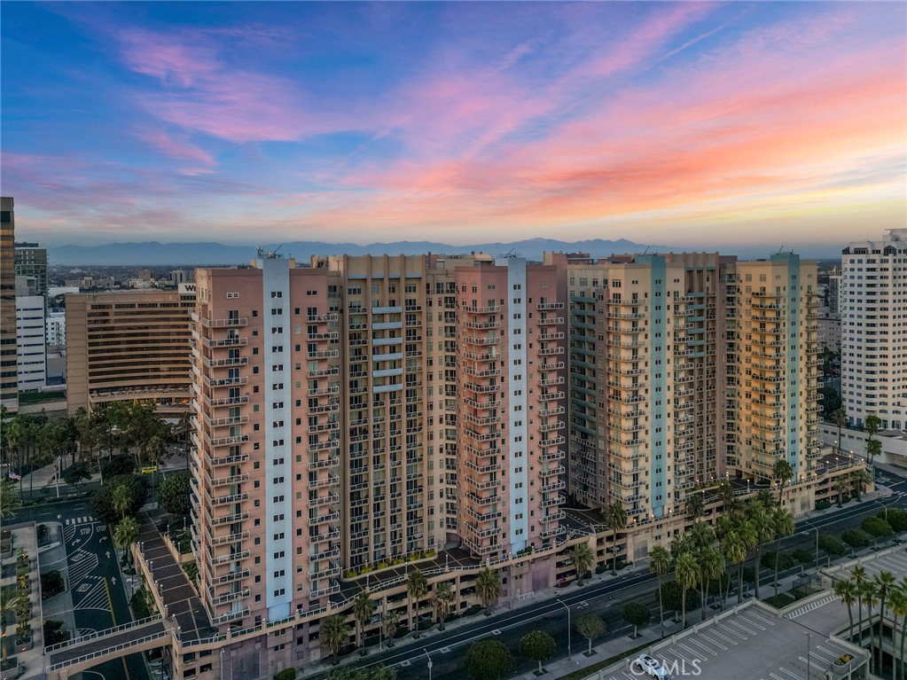 388 E Ocean Boulevard P8