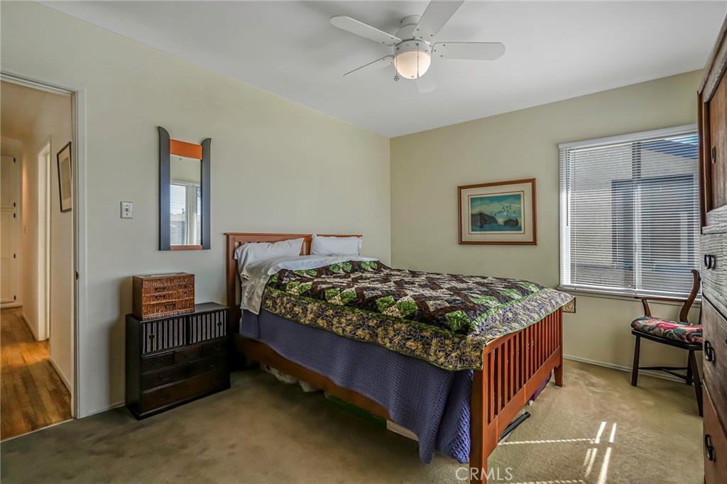 2426 Vuelta Grande Avenue