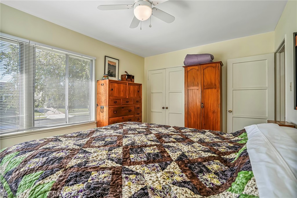 2426 Vuelta Grande Avenue