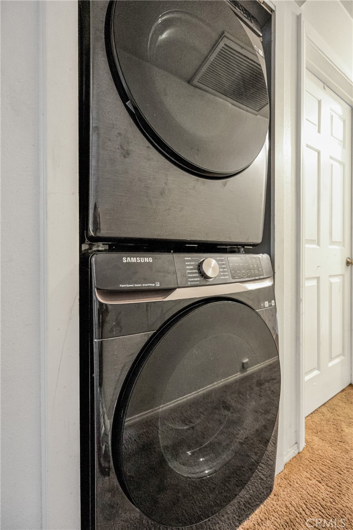 500 S Grevillea Avenue 5