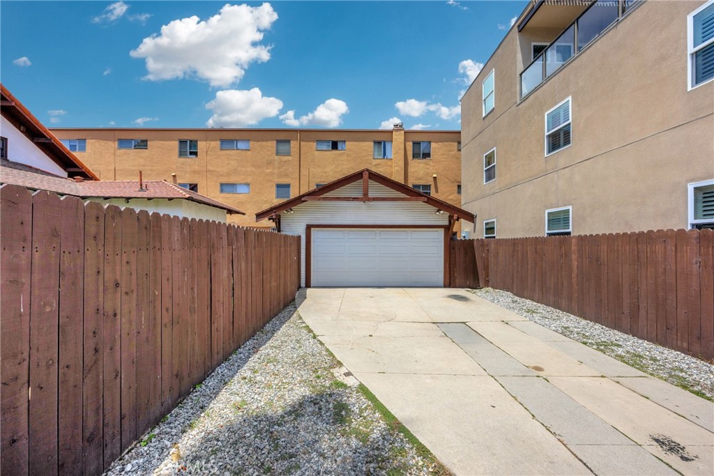 103 Hermosa Avenue B