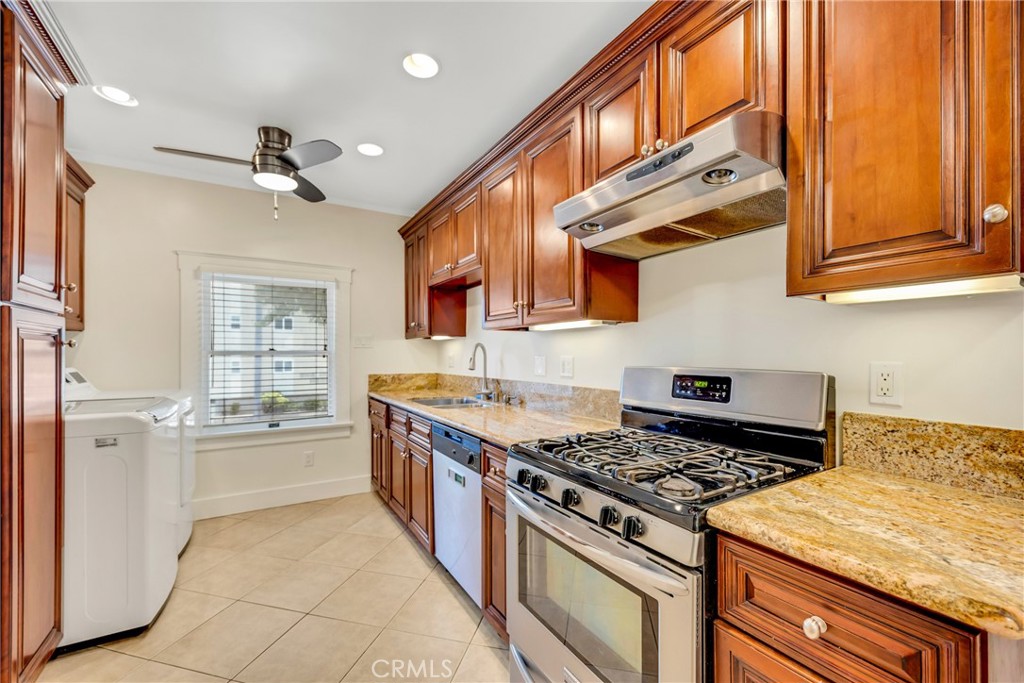 103 Hermosa Avenue B