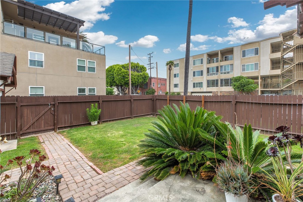 103 A Hermosa Avenue