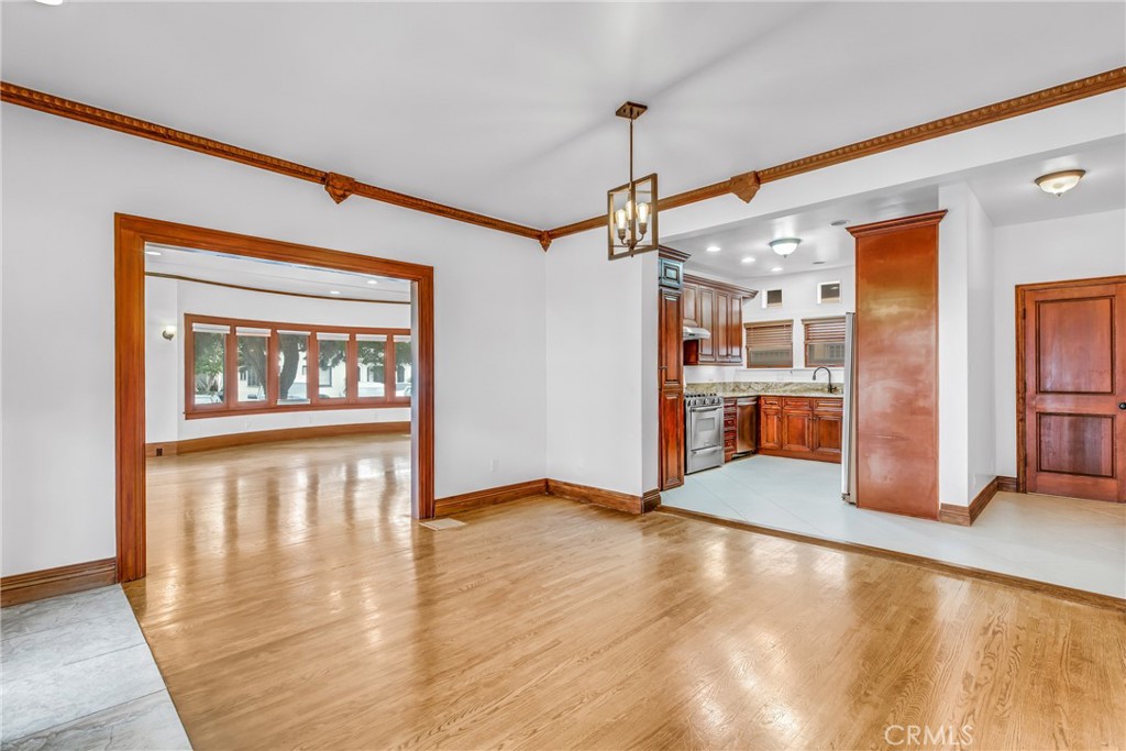 103 A Hermosa Avenue