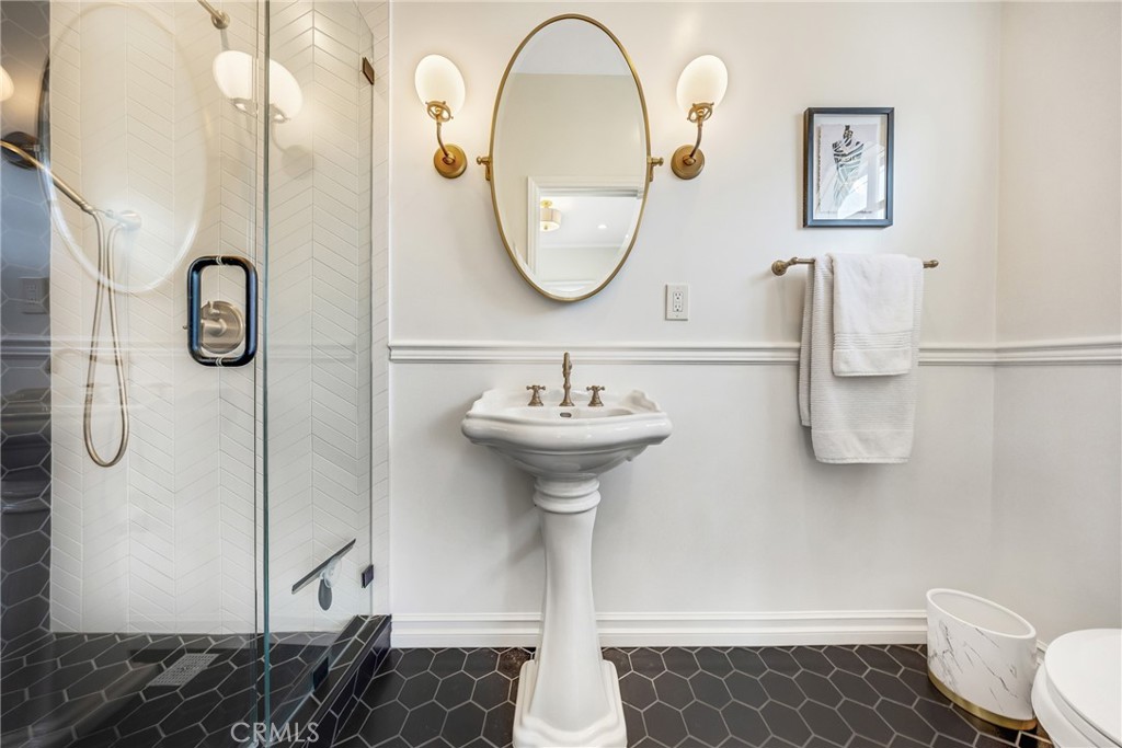 39 Coronado Avenue 4