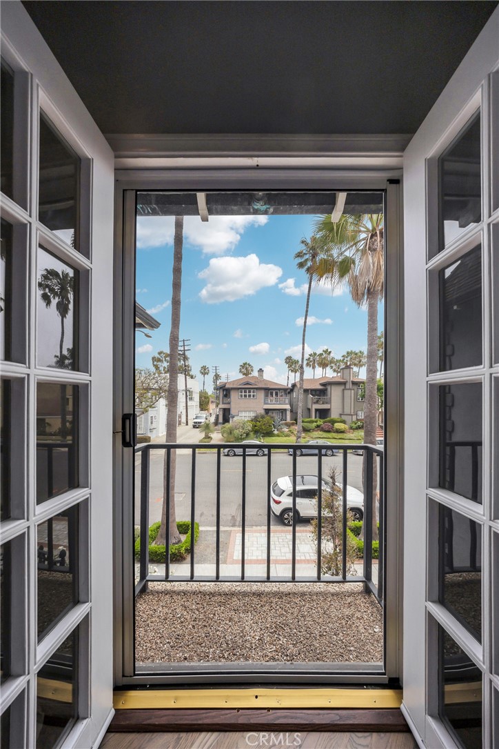 39 Coronado Avenue 4