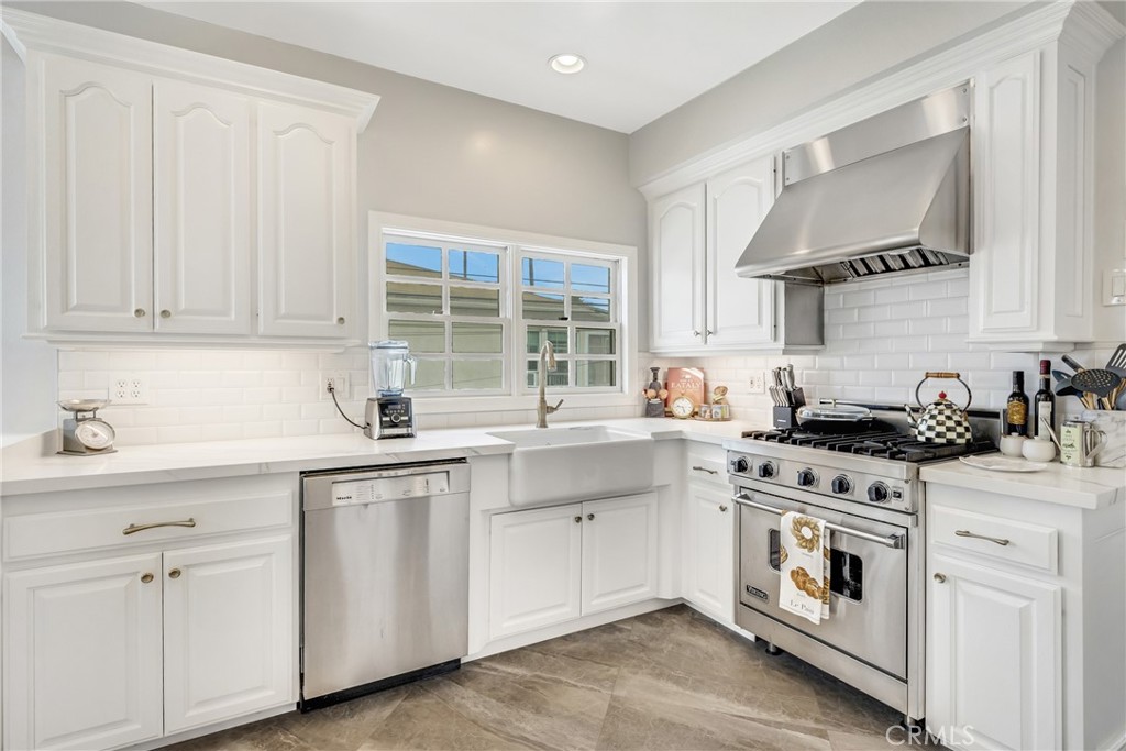 39 Coronado Avenue 4