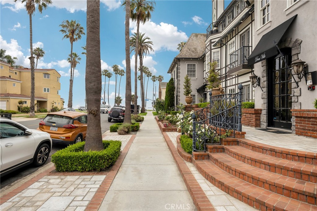 39 Coronado Avenue 4