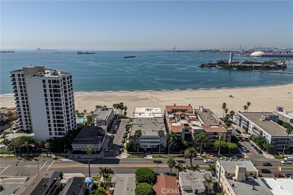 21 7th Place 708+711