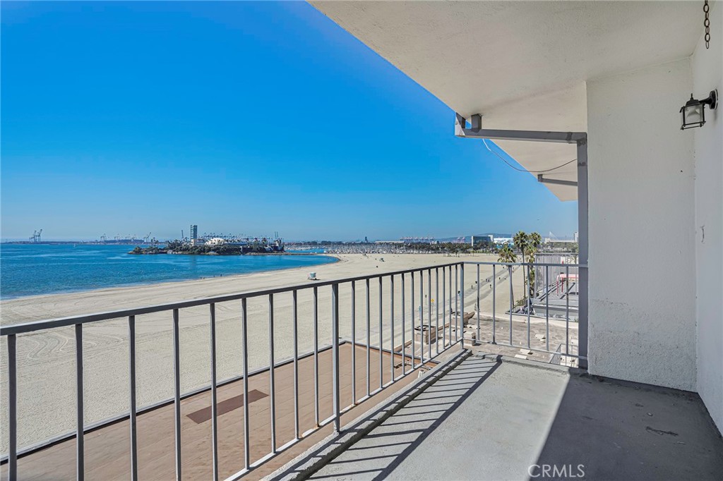 21 7th Place 708+711