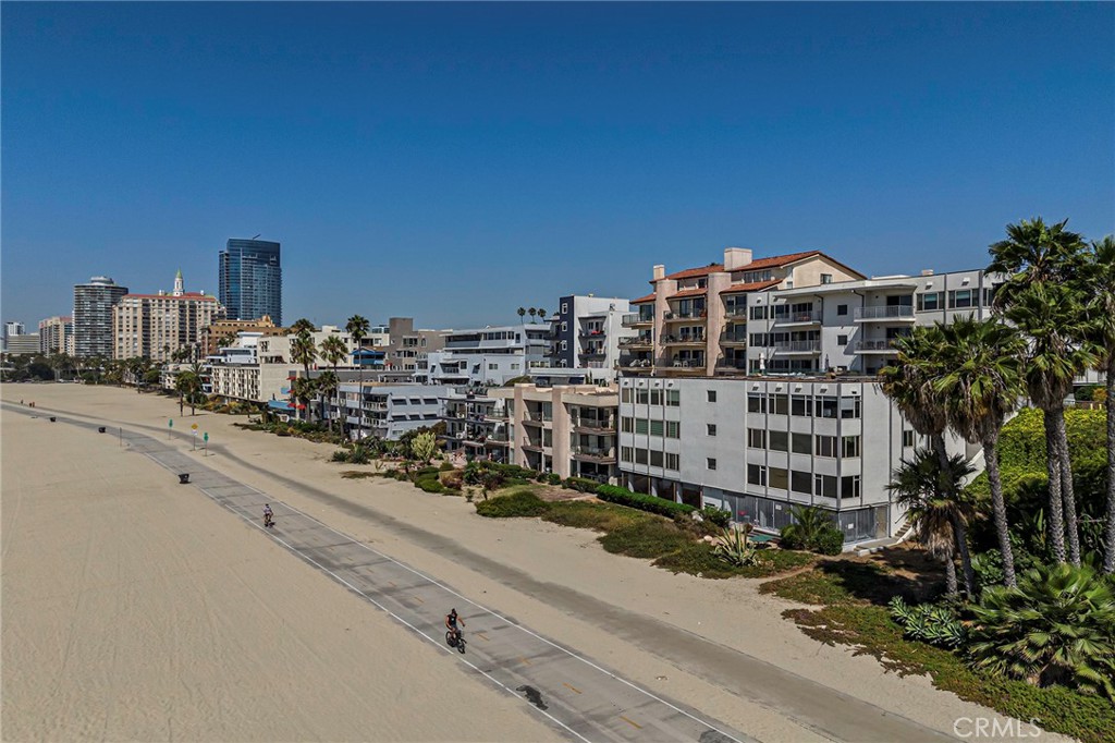 21 7th Place 708+711