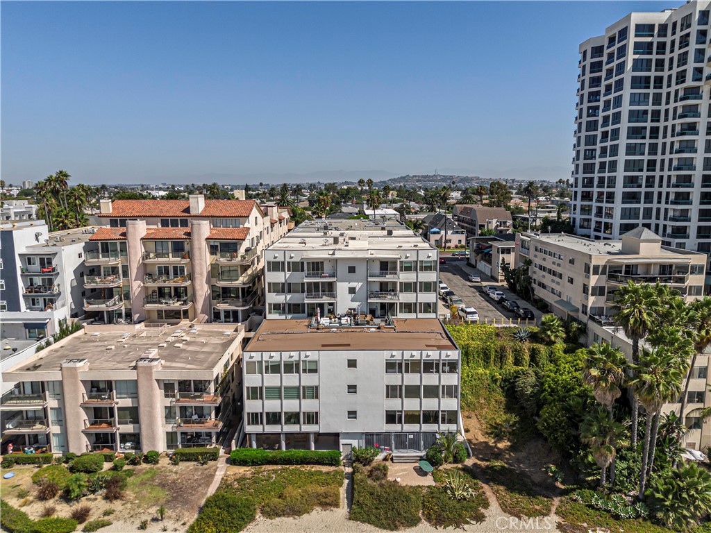 21 7th Place 708+711