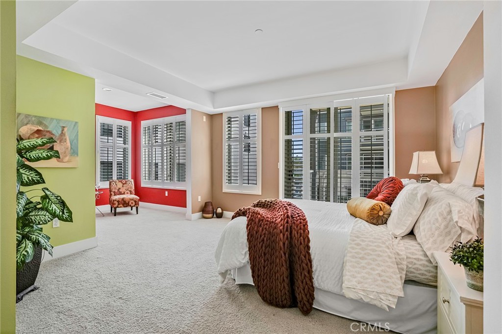 150 The Promenade N 202