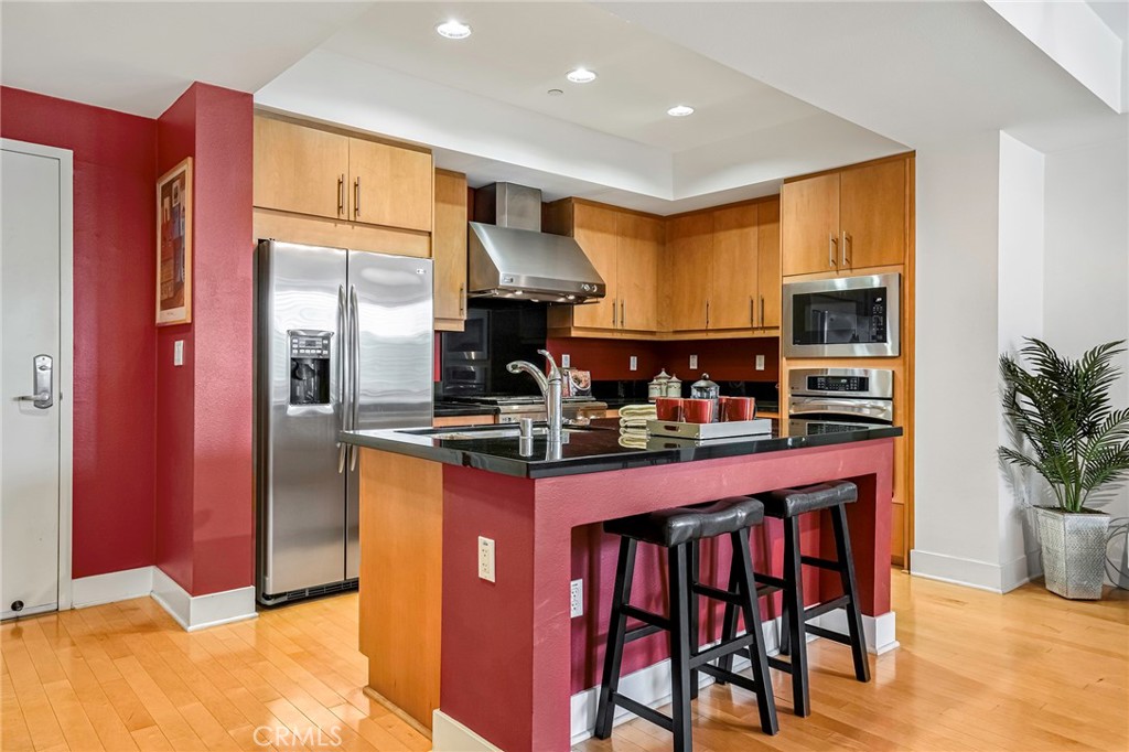 150 The Promenade N 202