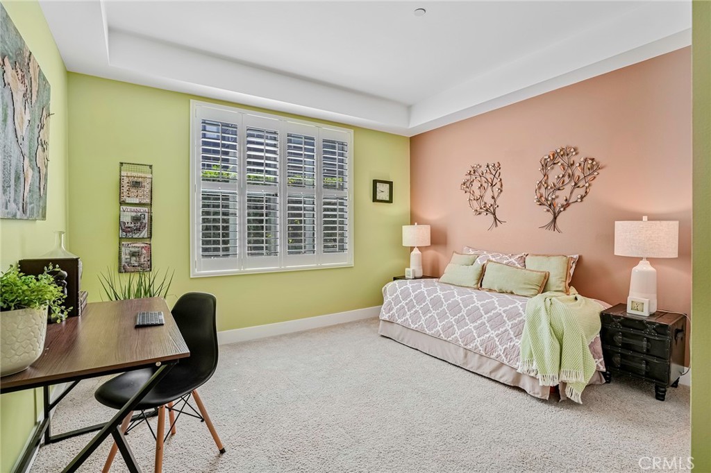 150 The Promenade N 202