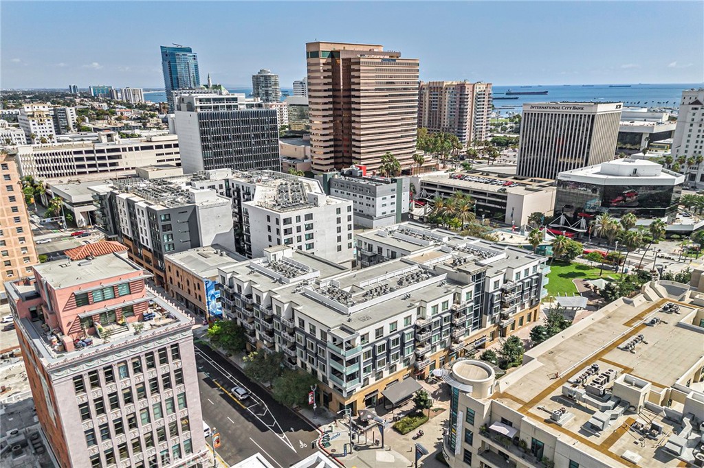 150 The Promenade N 202