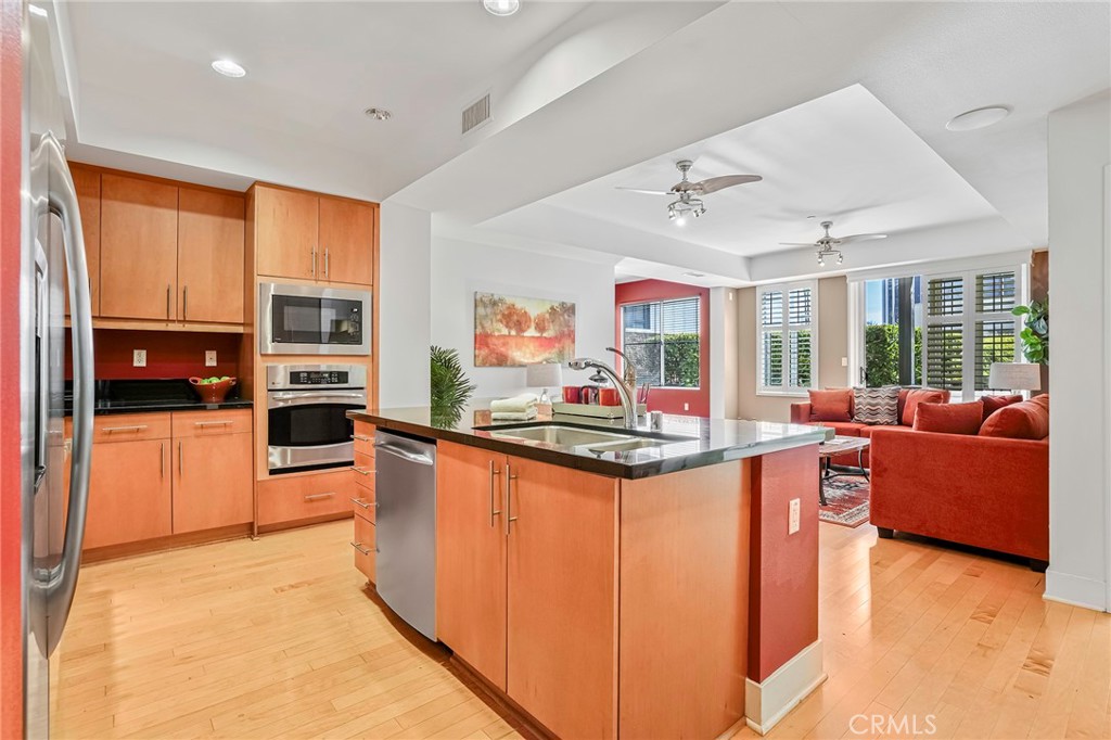 150 The Promenade N 202