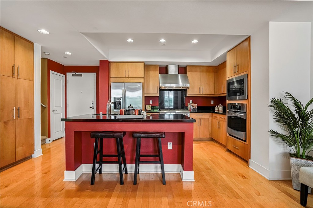 150 The Promenade N 202