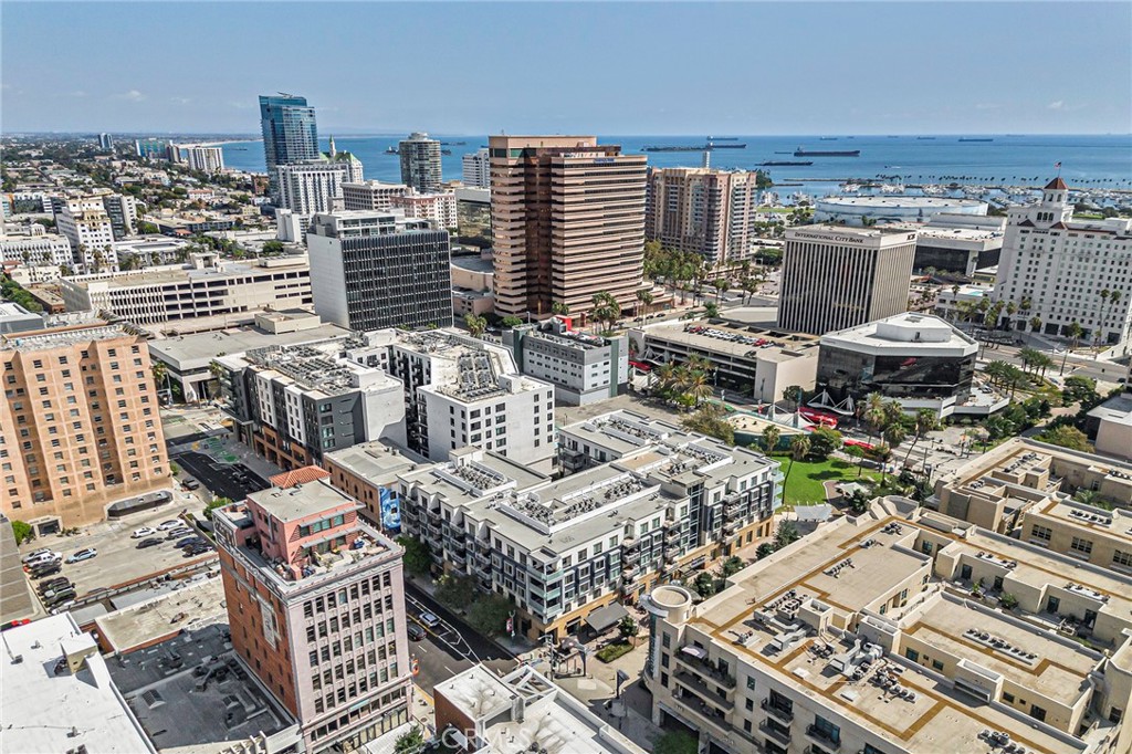 150 The Promenade N 202