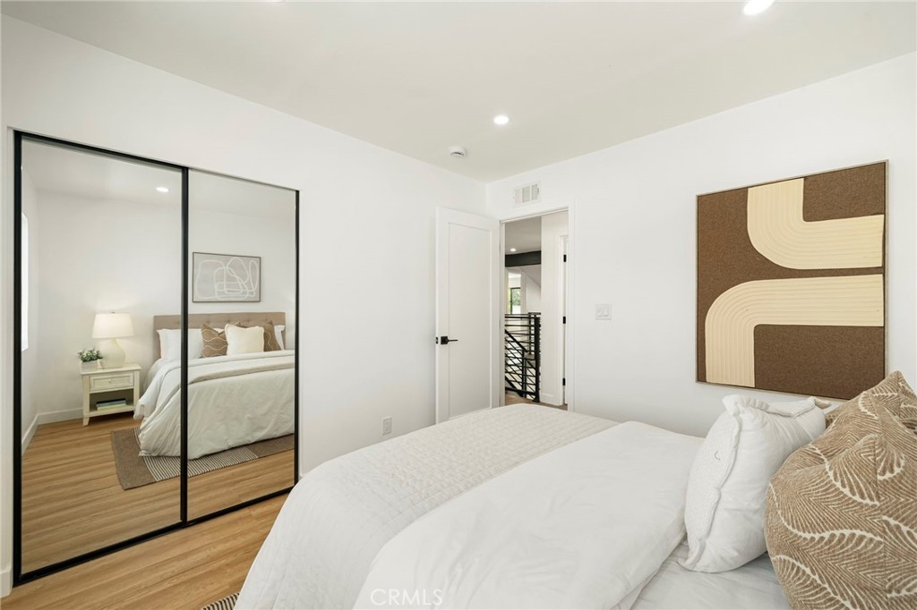 20952 Queens Park Lane