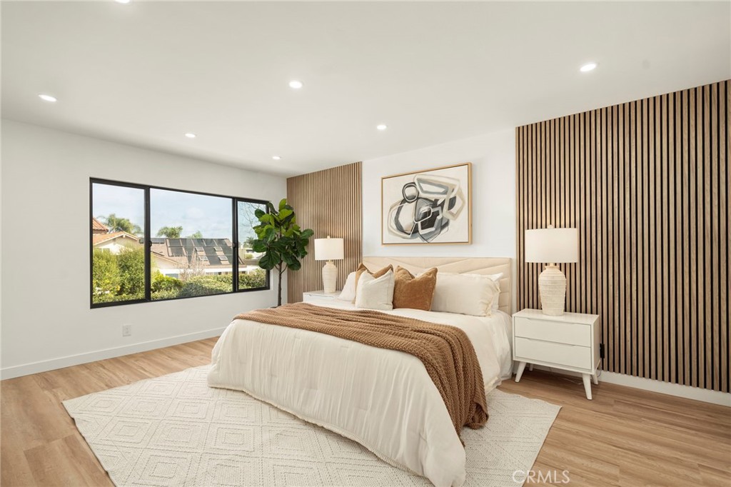 20952 Queens Park Lane