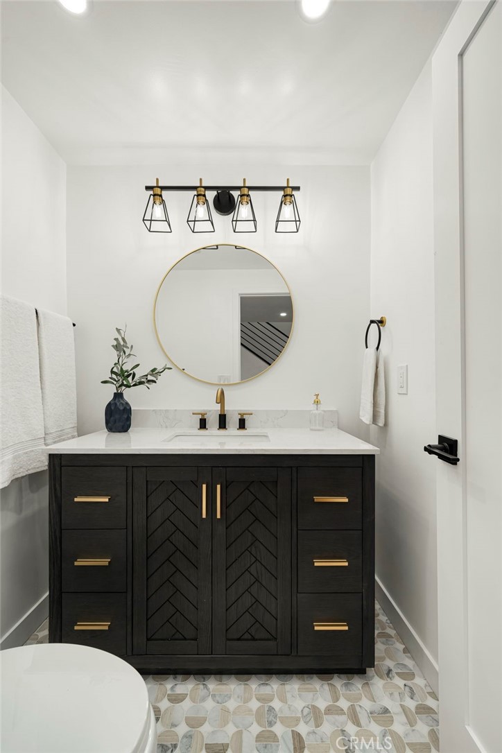 20952 Queens Park Lane