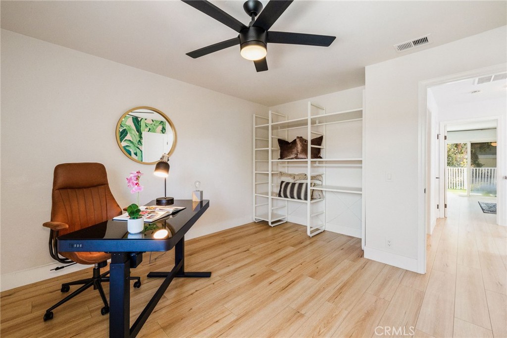 7752 Seabreeze Drive 43