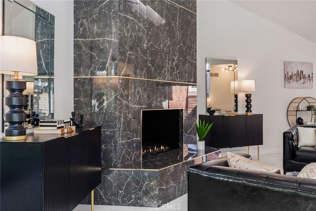 7752 Seabreeze Drive 43