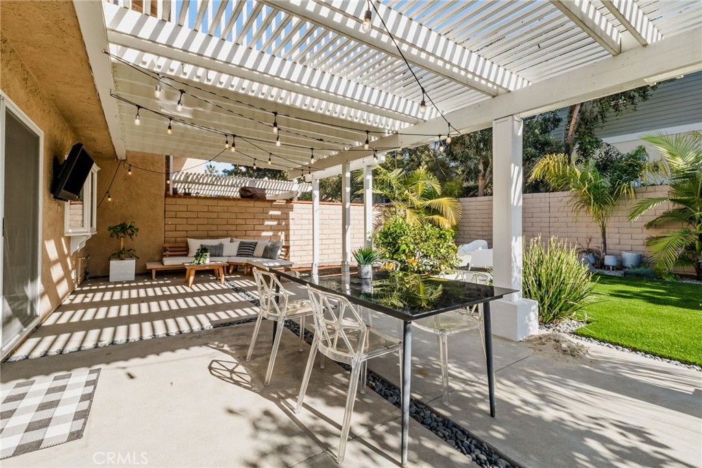 7752 Seabreeze Drive 43