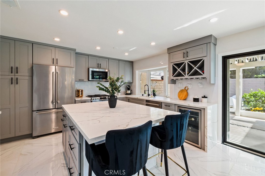 7752 Seabreeze Drive 43