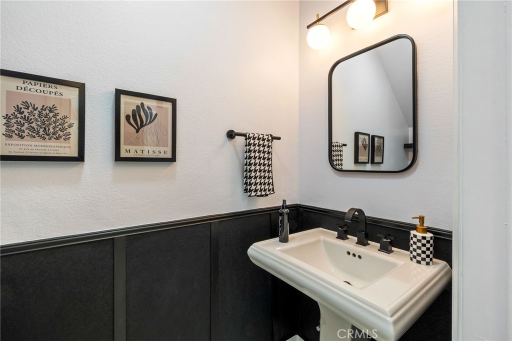 7752 Seabreeze Drive 43