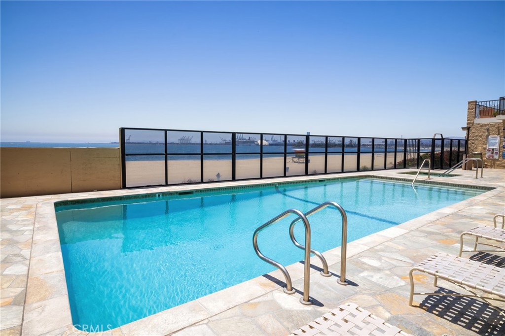 1750 E Ocean Boulevard 506