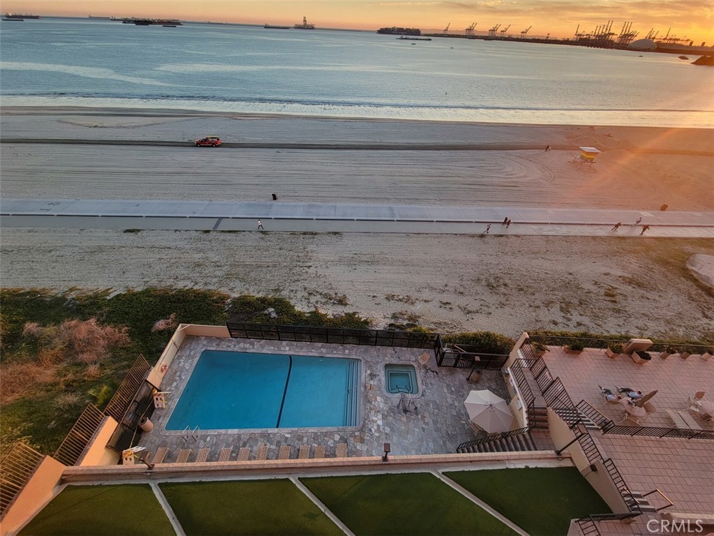 1750 E Ocean Boulevard 506