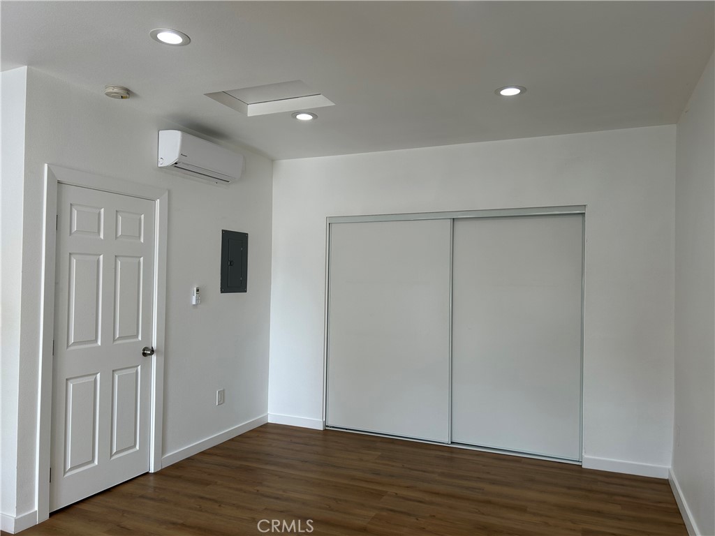 4845 Coldbrook Avenue