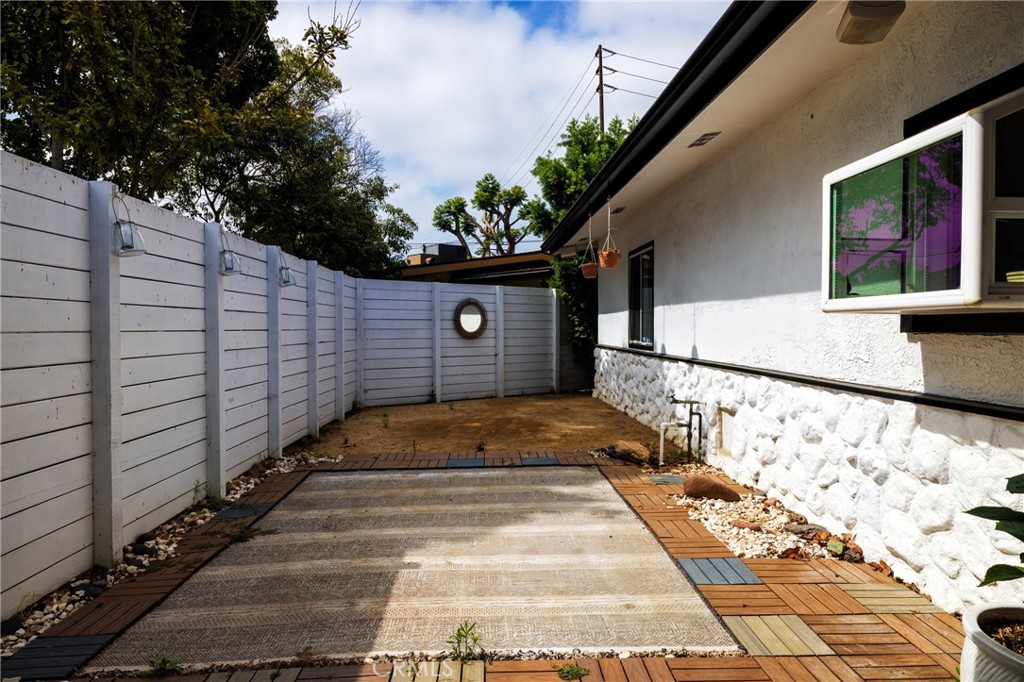 1223 N Studebaker Road