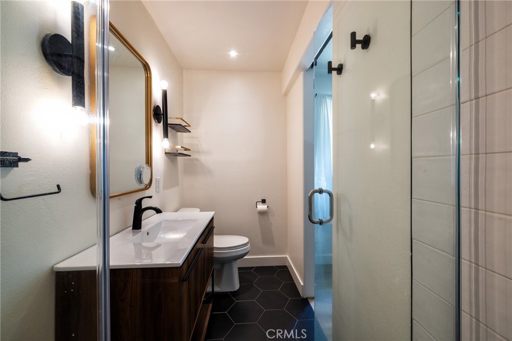 1223 N Studebaker Road