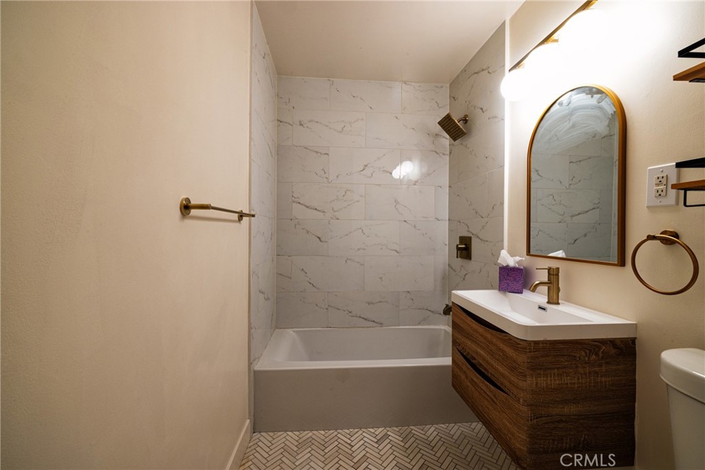 1223 N Studebaker Road