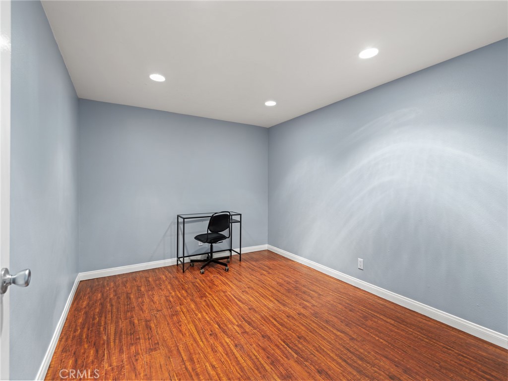 408 W Queen Street 111