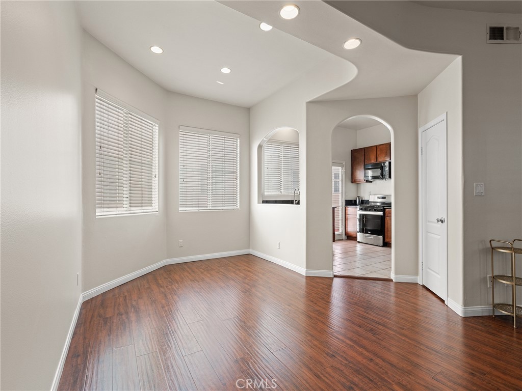 408 W Queen Street 111