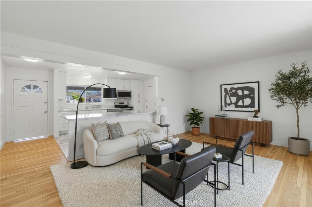 2620 N Dunbar Street